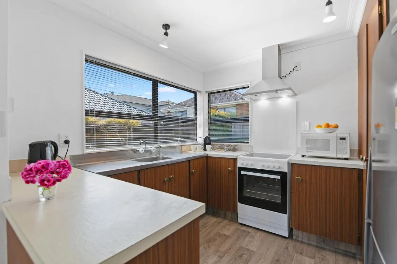 Apartment Mt Beach Retreat - Mt Maunganui Holiday Home Mount Maunganui New Zealand