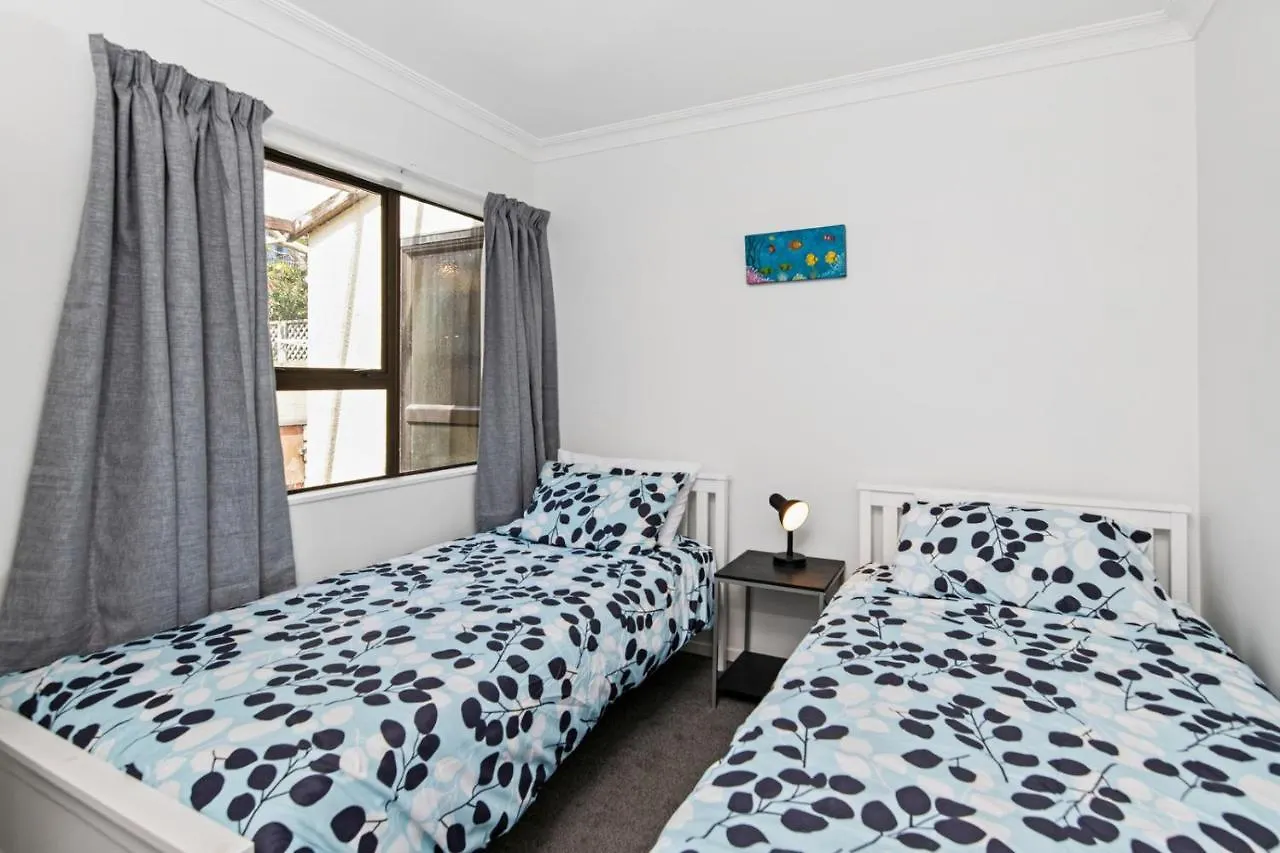 Apartment Mt Beach Retreat - Mt Maunganui Holiday Home Mount Maunganui